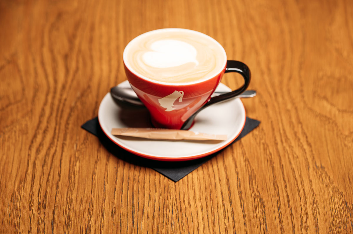 CAFÉ-CON-LECHE