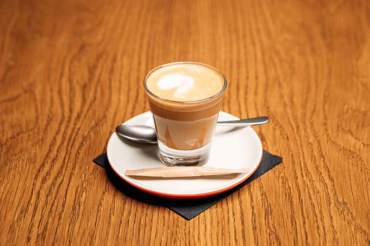 CAFÉ-CORTADO